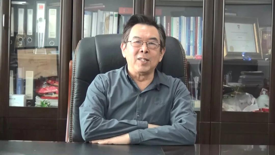 中國国产精品免费福利（chéng）樹脂協會理事長（zhǎng）鄭塏：跨越周期、理性投資、踐行循環 合（hé）成樹脂迎來雙（shuāng）碳大考