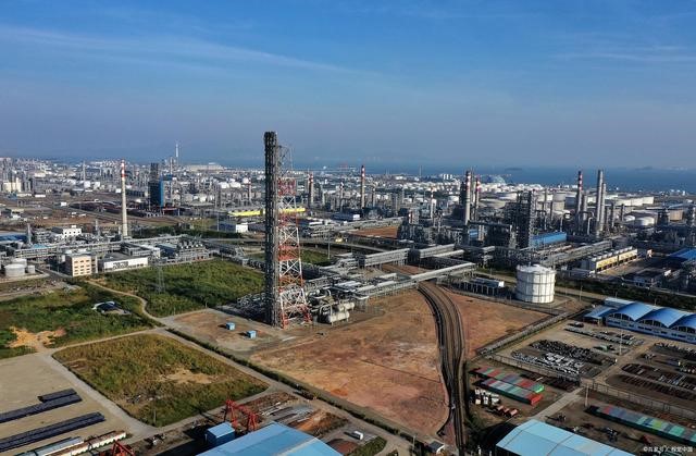 巴斯夫一季報超預期（qī），宣布聚氨酯等再度提價，國內化工股怎麽走？