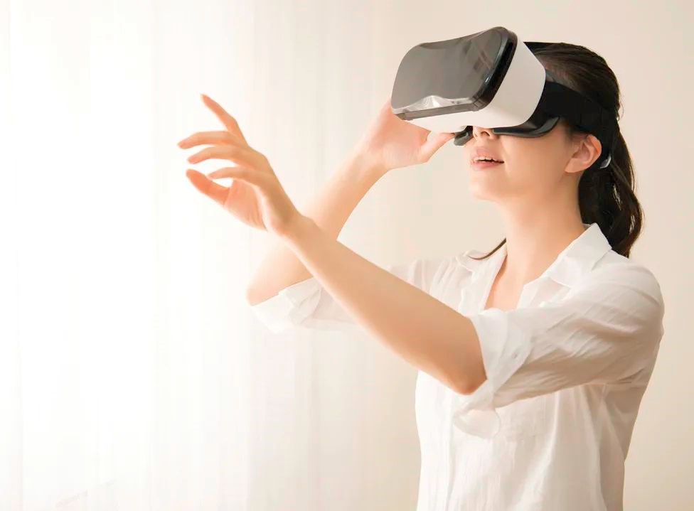 減重30%！杜邦這款新材料（liào）如（rú）何（hé）為可（kě）穿戴設備瘦身