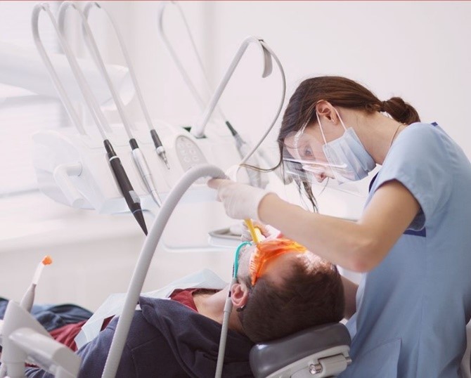 正（zhèng）海生物光固化複合樹脂正式進入臨床試驗